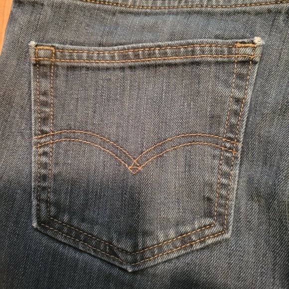 Levi's 511 in excellent condition! Size 32x32 - Picture 4 of 8